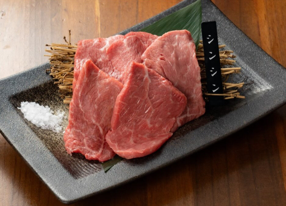 お世話になっております！炭火焼肉藤井です！